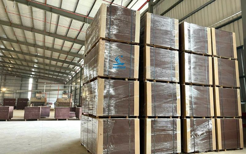 Ván cốp pha phủ phim chất lượng cao